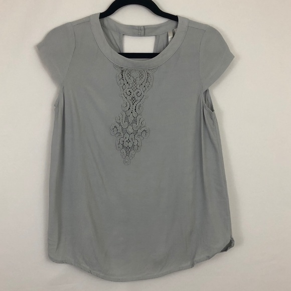 LC Lauren Conrad Silver Gray Blouse Lace Detail - Picture 2 of 8